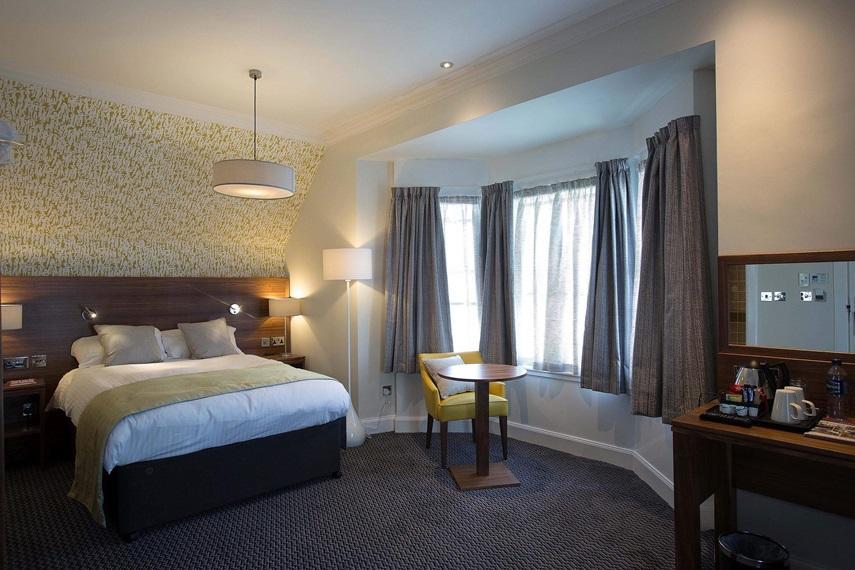 The Cross Keys Hotell Peebles Exteriör bild